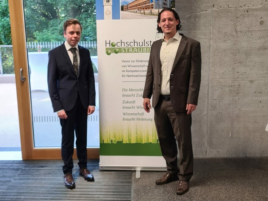 Congratulations to Marco for his presitigious Master Thesis Award!!!